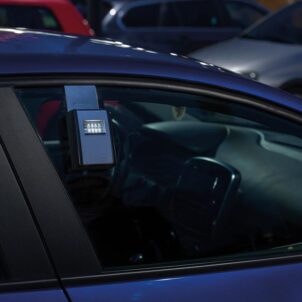 787 LED Wall-Mounted KeyGarage™ - Image 4