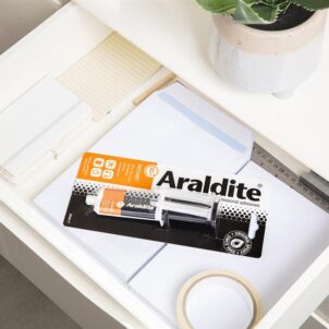 Instant Epoxy Syringe 24ml - Image 5