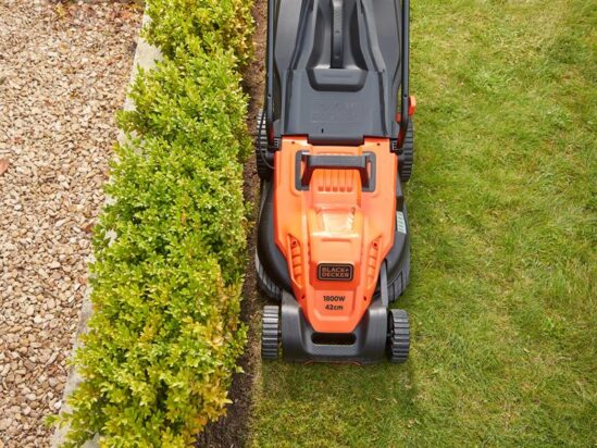 BEMW481BH Mower with Bike Handle 42cm 1800W 240V - Image 4