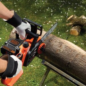 GKC1825L20 Cordless Chainsaw 25cm Bar 18V 1 x 2.0Ah Li-ion - Image 3