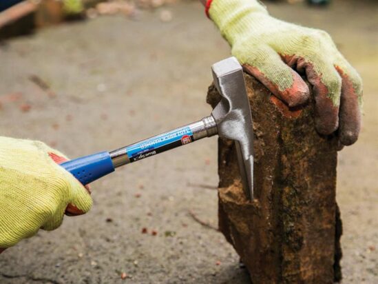 Steel Shafted Brick Hammer 450g (16oz) - Image 2