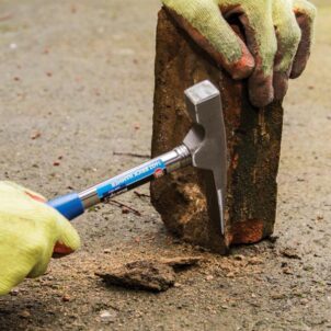 Steel Shafted Brick Hammer 450g (16oz) - Image 3
