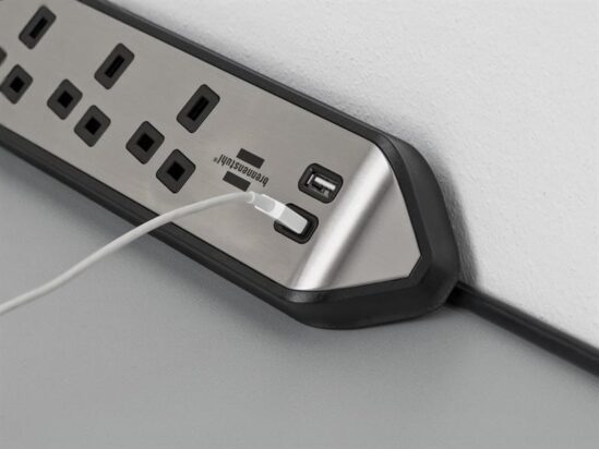 estilo Corner Extension Lead 240V 3-Gang 13A Black 2m - Image 4