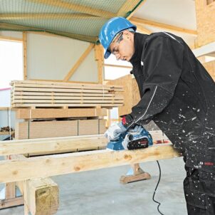 GHO 28-82 D Professional Planer 710W 240V - Image 2