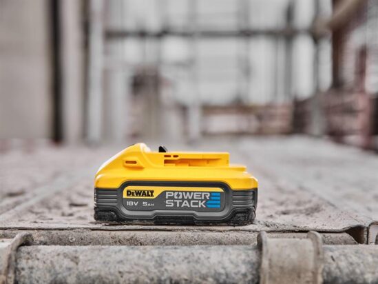DCBP518H2 POWERSTACK™ Slide Battery Twin Pack 18V 5.0Ah Li-ion - Image 5