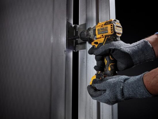 DCD701D2 XR Brushless Sub-Compact Drill Driver 12V 2 x 2.0Ah Li-ion - Image 3