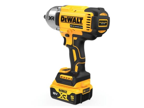 DCF900P2T XR Brushless 1/2in High Torque Impact Wrench 18V 2 x 5.0Ah Li-ion - Image 2