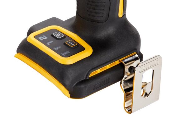 DCF922P2T XR BL 1/2in Impact Wrench 18V 2 x 5.0Ah Li-ion - Image 2
