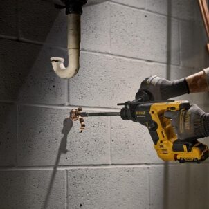 DCH072L2 XR BL SDS Plus Hammer Drill 12V 2 x 3.0Ah Li-ion - Image 3