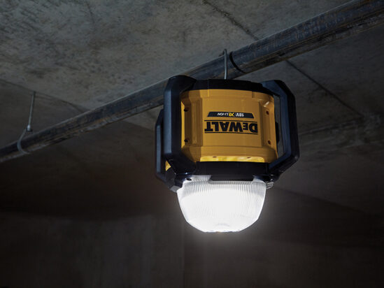 DCL074 XR Tool Connect Area Light 18V Bare Unit - Image 3