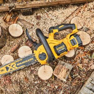DCM565N XR Brushless Chainsaw 18V Bare Unit - Image 4