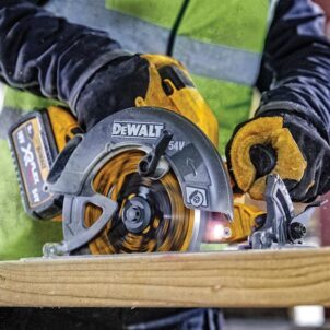 DCS578X2 XR FlexVolt Circular Saw 190mm 54V 2 x 3.0Ah Li-ion