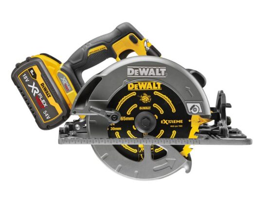 DCS579X2 XR FlexVolt Circular Saw 190mm 54V 2 x 9.0Ah Li-ion - Image 3