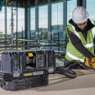DCV586MT2 XR FlexVolt Dust Extractor 54V 2 x 2.0Ah Li-ion - Image 3