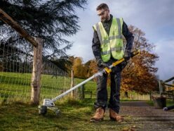 DCMST561N XR Brushless String Trimmer 18V Bare Unit