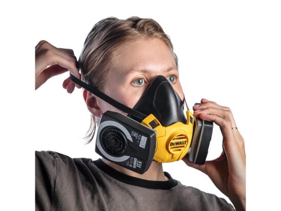 P3 Half Mask Respirator - Medium - Image 3