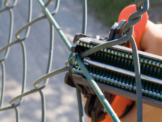 Top Grafer 20/22 Hog Ring Pliers With Magazine - Image 3