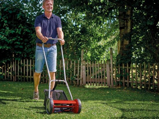GC-HM 300 Hand Push Lawnmower 30cm - Image 3