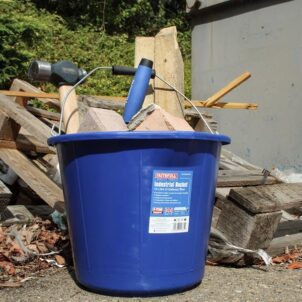 Builder's Industrial Bucket 14 litre (3 gallon) - Blue - Image 4