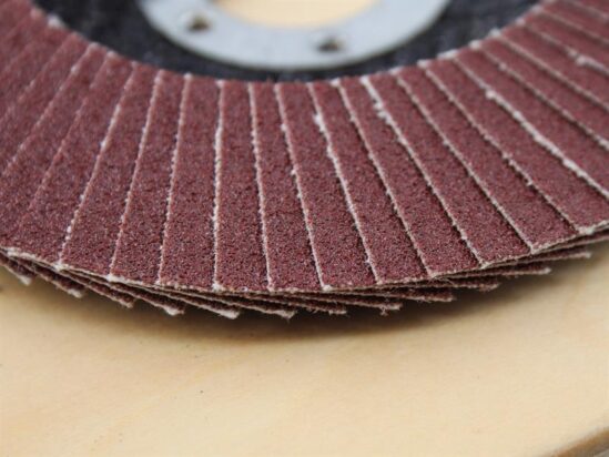 Aluminium Oxide Flap Disc 115 x 22mm 120 Grit - Image 2