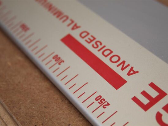 Feather Edge with Scale 1.2m x 93mm x 25mm - Image 3