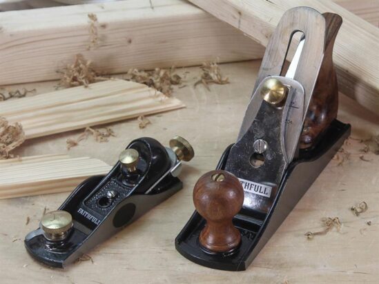 No.4 Plane & No.60 1/2 Plane in Wooden Box - Image 4