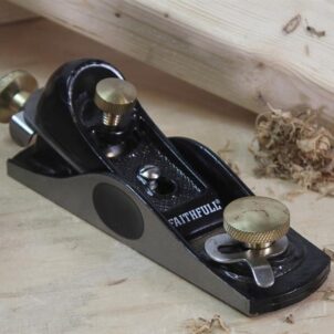 No.4 Plane & No.60 1/2 Plane in Wooden Box - Image 3