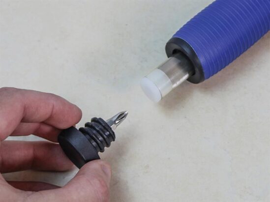 Heavy-Duty Long Handled Scraper 100mm (4in) - Image 3