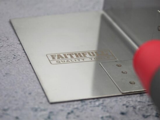 Internal Corner Trowel Stainless Steel Soft Grip Handle 4 x 3 x 3in - Image 5