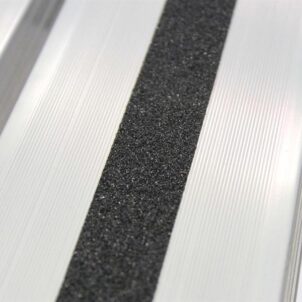 Fold Away Step Up Aluminium L100 x H52 x W30cm - Image 3