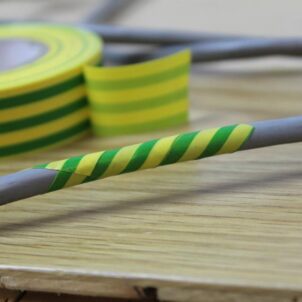 PVC Electrical Tape Green / Yellow 19mm x 20m - Image 2