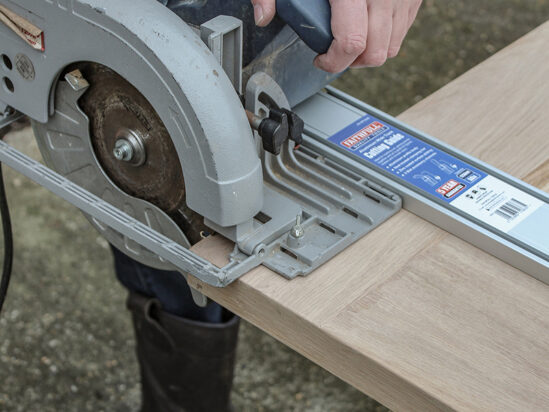 Aluminium Wide Track Cutting Guide 1250mm (50in) - Image 4