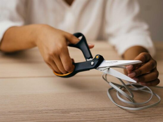 Amplify Scissors 21cm - Image 4