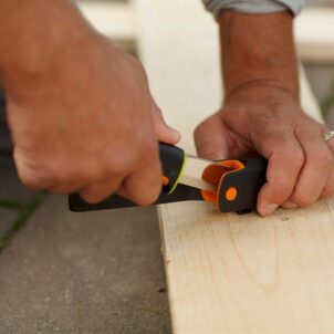 Heavy-Duty Knife with Sharpener - Image 5