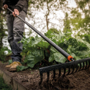 Solid™ Soil Rake - Image 2