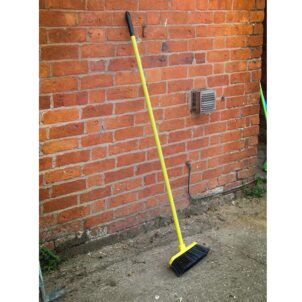 Complete Soft Bristle Gorilla Broom® Yellow 30cm - Image 2