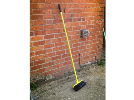Complete Soft Bristle Gorilla Broom® Yellow 30cm - Image 2