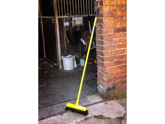 Complete Soft Bristle Gorilla Broom® Yellow 30cm - Image 3