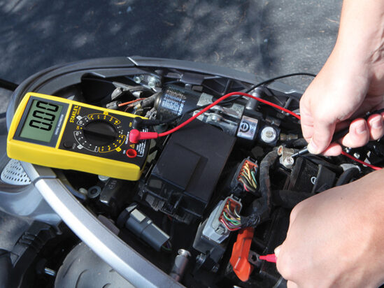 AC/DC Digital Multimeter - Image 3