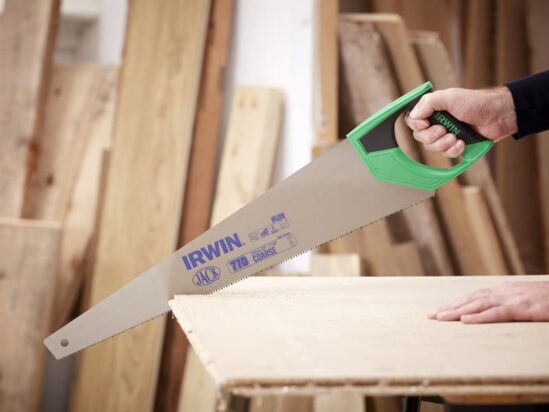770UHP Coarse Hardpoint Handsaw Soft Grip 550mm (22in) 7 TPI - Image 2