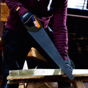 880 UN Universal Hand Saw 550mm (22in) Coated 8 TPI