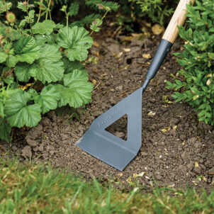 Long Handled Dutch Hoe Carbon Steel, FSC®