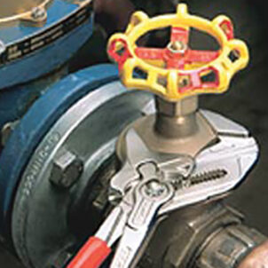 Pliers Wrench Multi-Component Grip 180mm - Image 2
