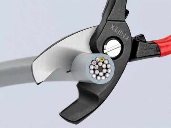 Cable Shears with Twin Cutting Edge PVC Grip 200mm - Image 3