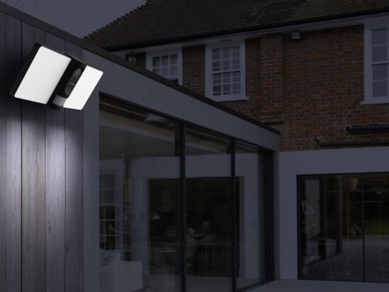 Outdoor Smart Floodlight Camera - Image 5