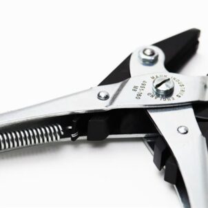 Side Cutter Parallel Pliers with Return Spring 160mm - Image 3