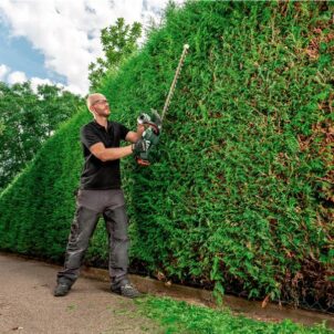 AHS 18-55 V Hedge Trimmer 18V Bare Unit - Image 3