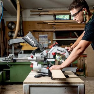 KGS 18 LTX BL 254 Brushless Mitre Saw 18V 1 x 4.0Ah Li-ion - Image 3