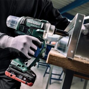 NP 18 LTX BL 5.0 Brushless Rivet Gun + metaBOX 18V Bare Unit