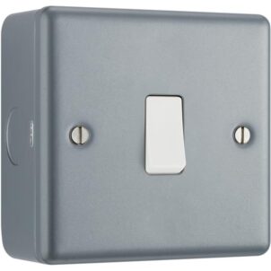 Metal Clad 1-Gang 2-Way Light Switch